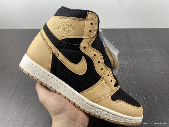 Kicked Out Shoe Store Air Heirloom OG 555088-202 Jordan High 1 0715